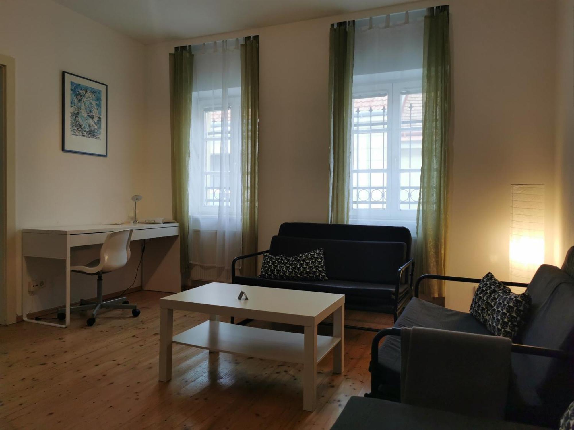 Ferienunterkuenfte In Sievering Mit Self-Check-In Wenen Buitenkant foto