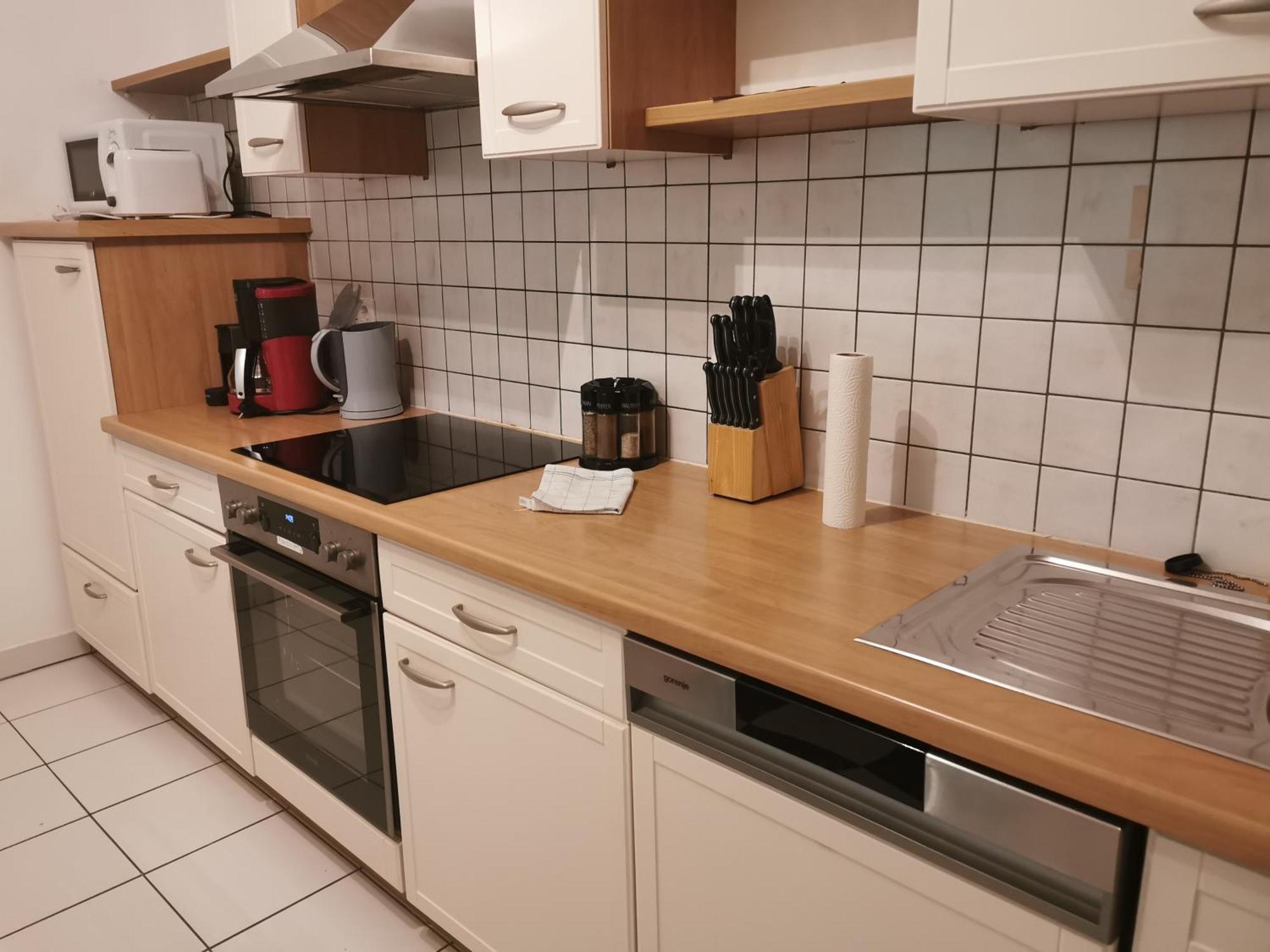 Ferienunterkuenfte In Sievering Mit Self-Check-In Wenen Buitenkant foto